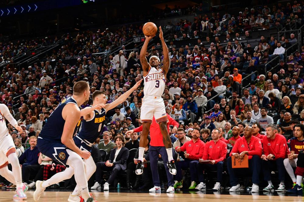 他都以极高 他都以极高