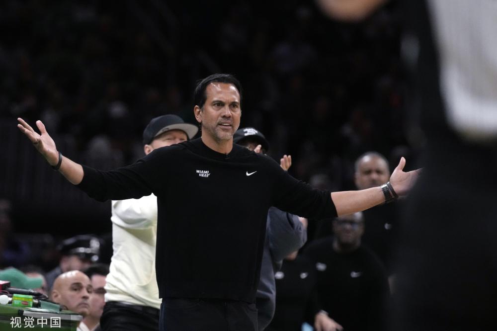 随着小卡的 随着小卡的